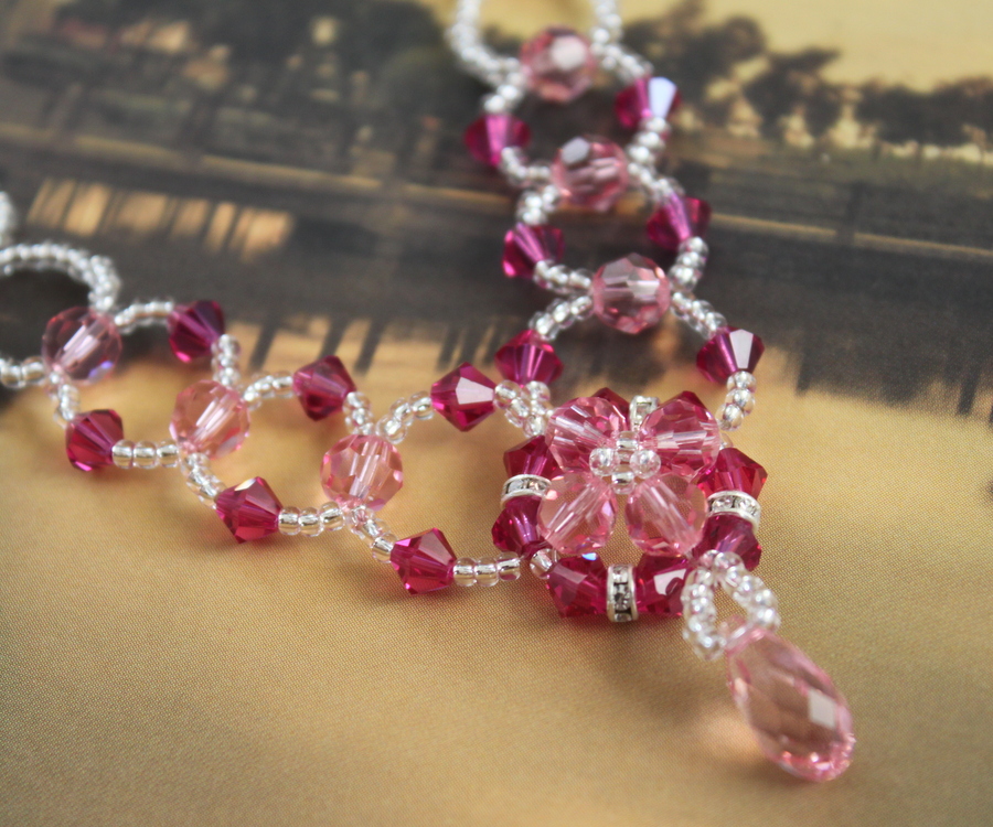 T144 how to make beaded necklace3